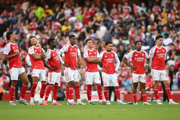 Arsenal Take Back the Top – Ray Parlour and The George Light Up North London